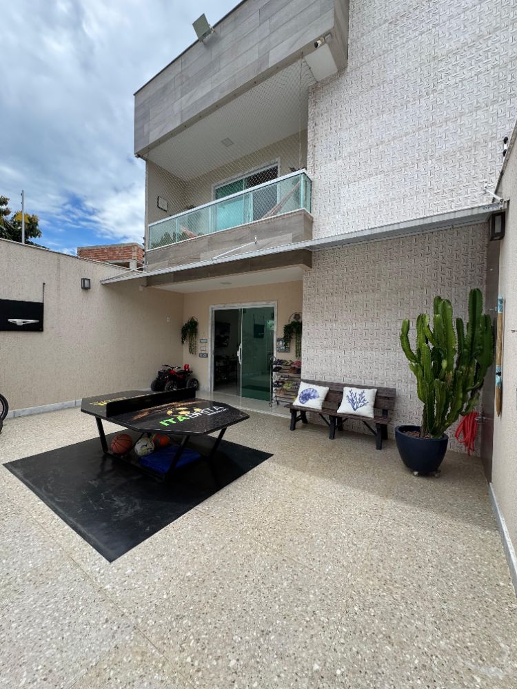 "Casa em Iriri" Conheça a sofisticação e o conforto que você merece, em um só lugar