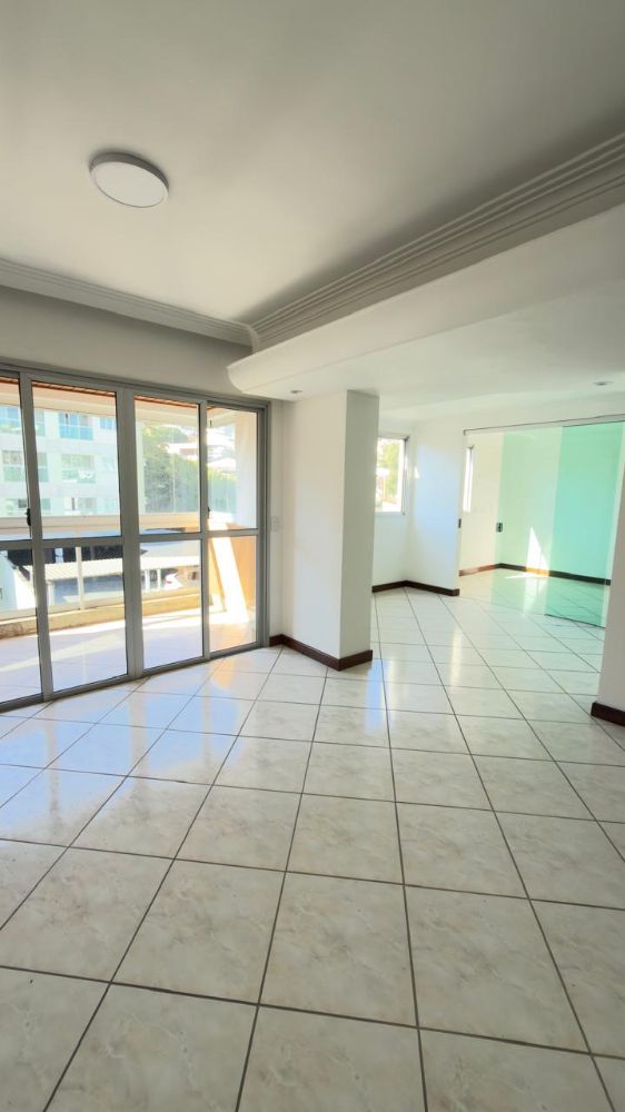 Apartamento ED.Giselda 